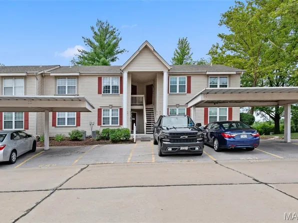 651 Sugar Trail Ct #7, Saint Peters, MO 63376