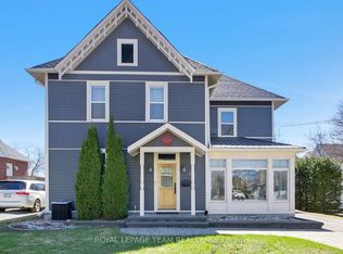 154 Lake Ave E, Carleton Place, ON K7C 1J8