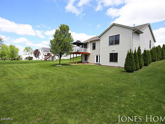 5th image of 7125 Kelly Lee Dr SW