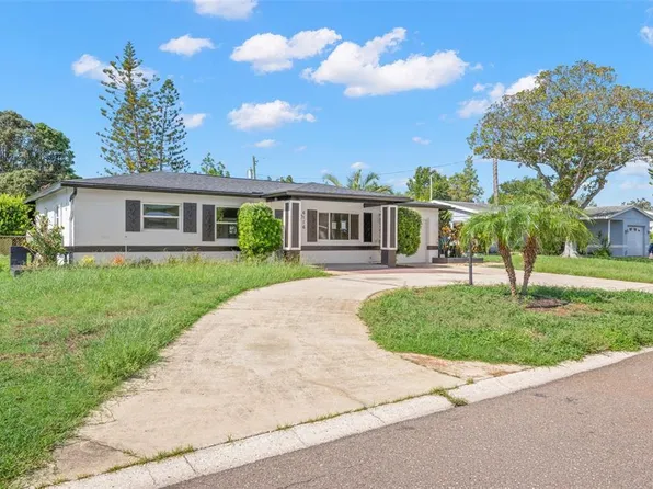 6116 52ND AVENUE N, KENNETH CITY, FL 33709