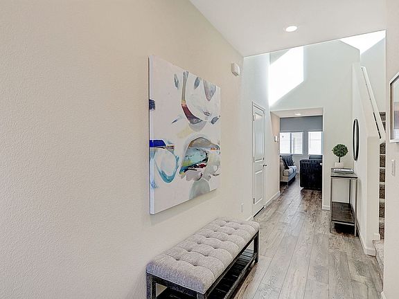 5th image of 3834 Berrybridge St