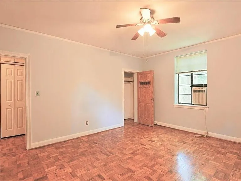 Bedroom #1