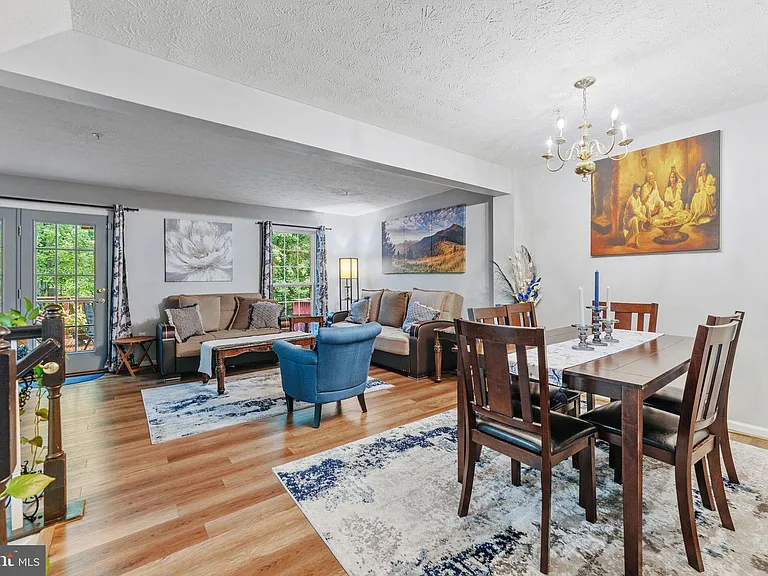 7840 Foxfarm Ln — Photo 24