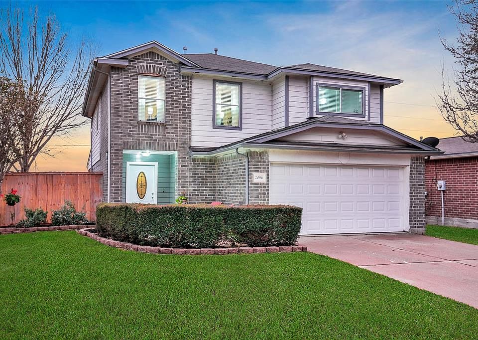 1st image of 2086 Auburn Dr