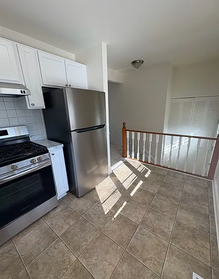 408 Laburnum Rd — Photo 7