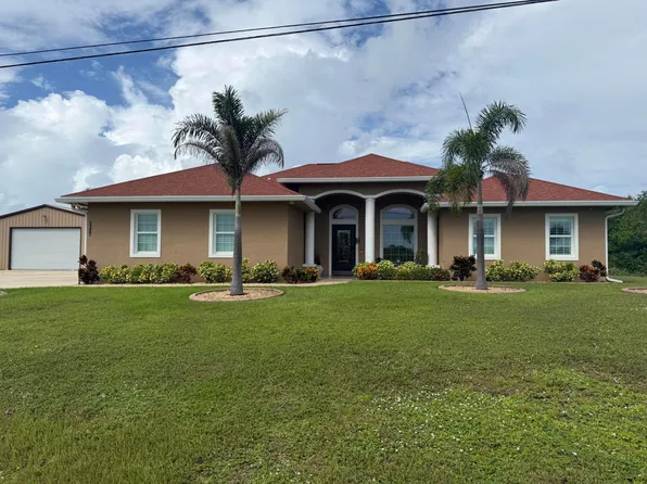 5327 N Old Dixie Highway, Fort Pierce, FL 34946