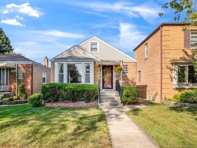 5042 N Newland Ave, Chicago, IL, 60656