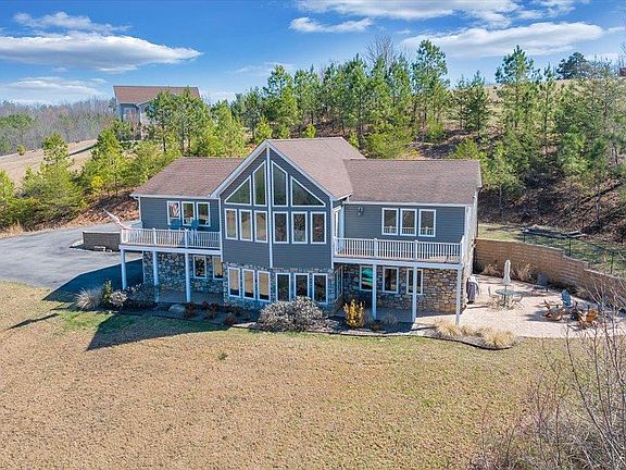 3rd image of 439 Gardner Farm Rd