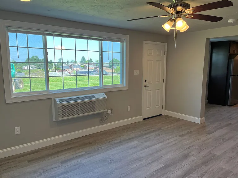 Salem Run Apartments - Phase 1 — Photo 25