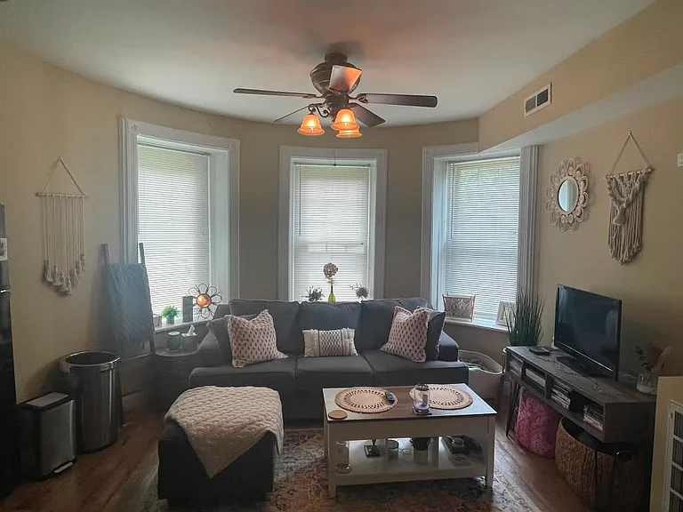 307 W Park Ave #1 — Photo 6
