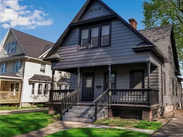 614 W Center St, Medina, NY 14103