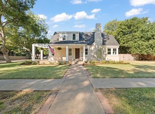 112 Bellevue Dr, Cleburne, TX 76033