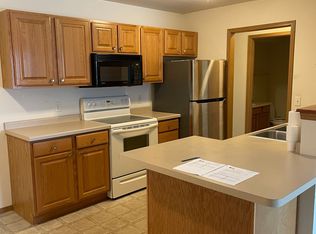 780 W Packer Ave #A, Oshkosh, WI 54901