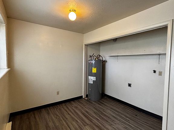 4th image of 1150-1156 McKinley Ave