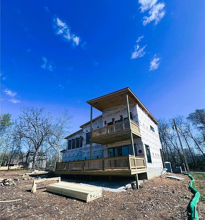 2nd image of 10 Muthill Ln