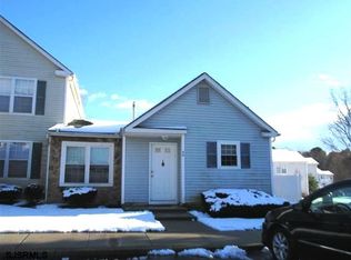 40 London Ct, Egg Harbor Township, NJ 08234