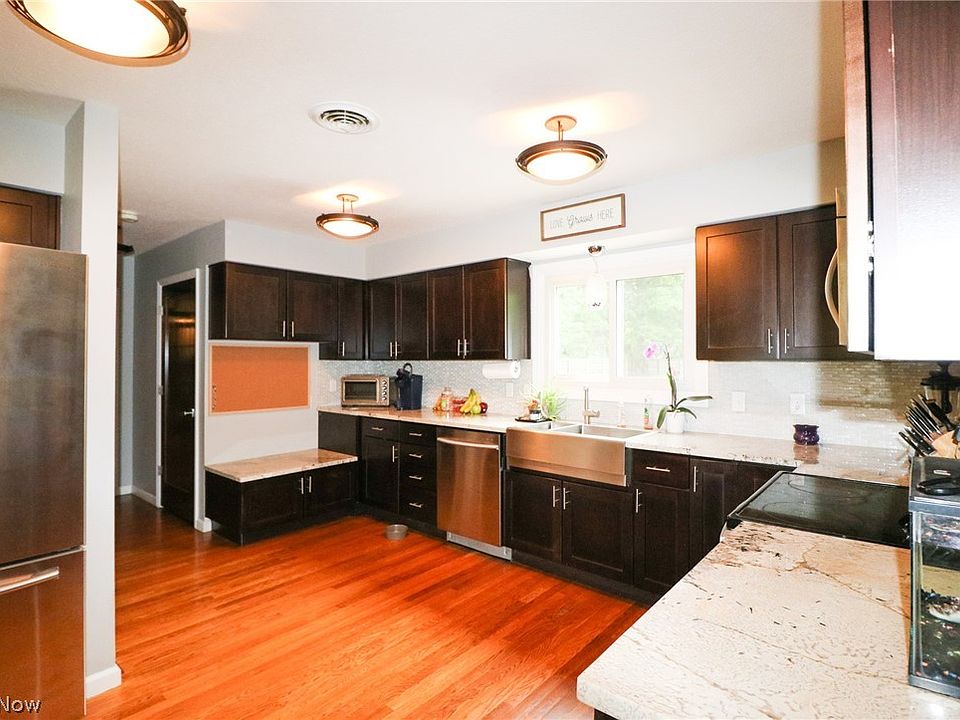 25777 Akins Rd, Columbia Station, OH 44028 Zillow