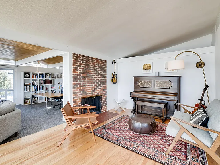 2596 S Meade St — Photo 3