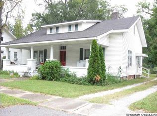 402 6th St N, Clanton, AL 35045
