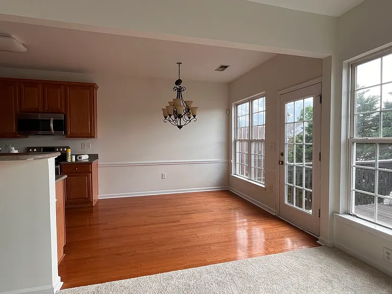 314 Shady Creek Ln — Photo 19