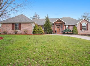 3362 S Victoria Ct, Springfield, MO 65809
