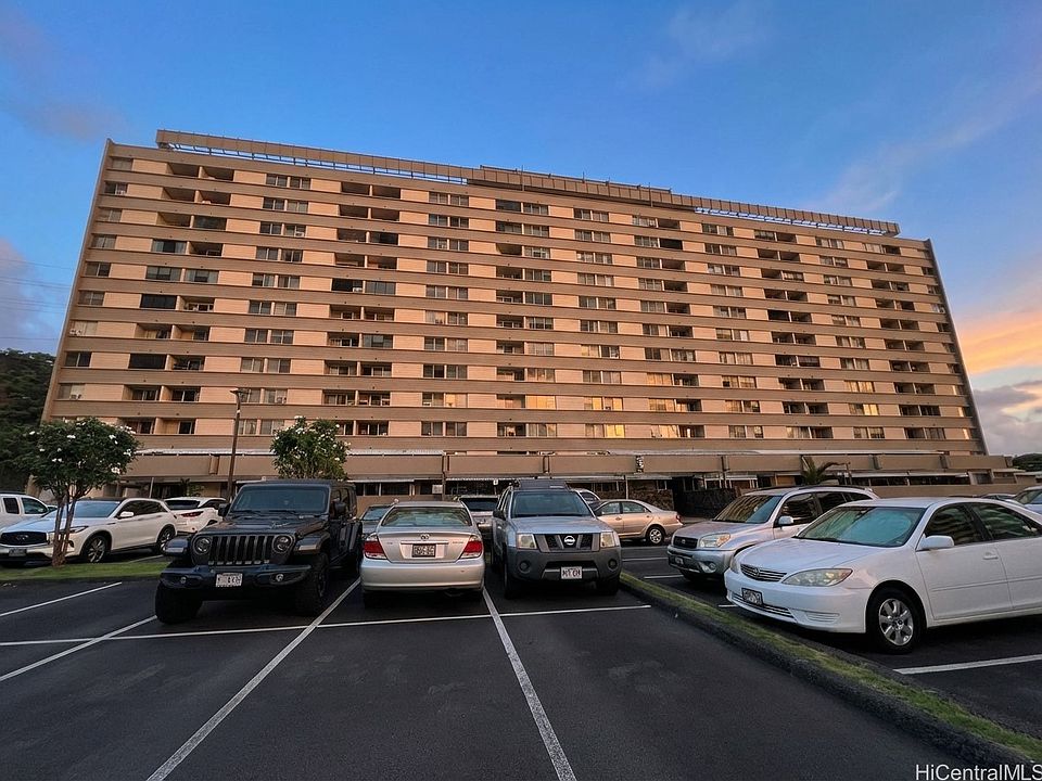 1st image of 3215 Ala Ilima St #Penthouse 4-b