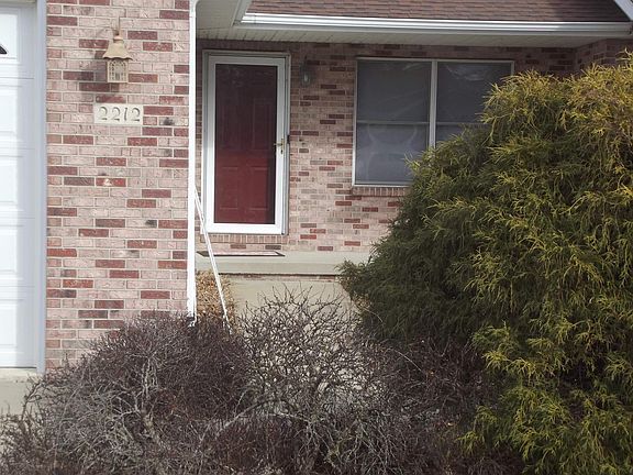 3rd image of 2212 Checkerberry Ln