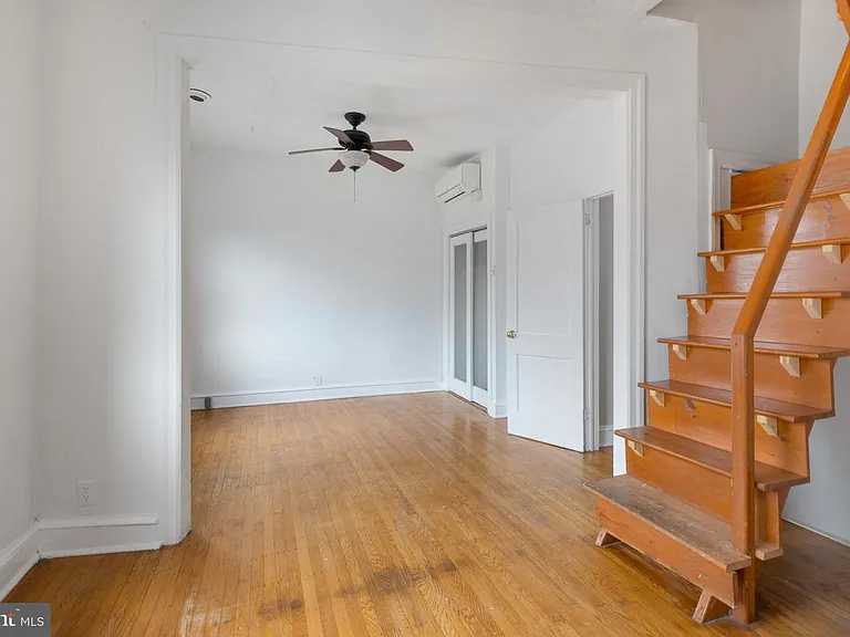 707 W Girard Ave #2F — Photo 20