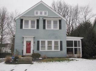 3403 Ormond Rd, Cleveland Heights, OH 44118