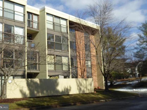 2nd image of 2921 N Leisure World Blvd APT 319