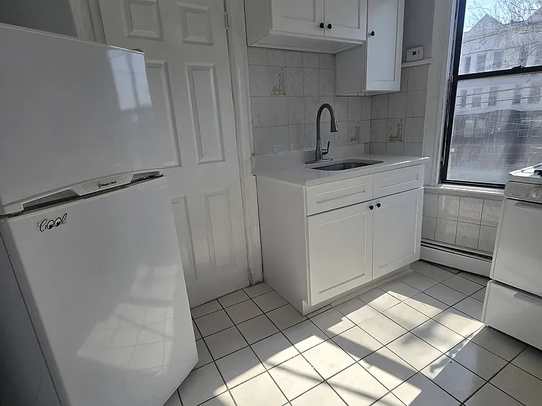 1697 John F Kennedy Blvd #2L — Photo 4