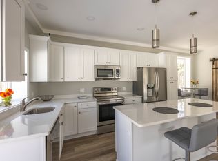 20 Old Mast Rd, York, ME 03909