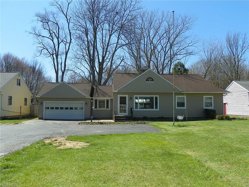 1st image of 7184 W 130th St