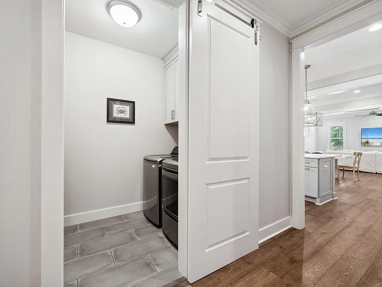 327 Cobalt Ln — Photo 28