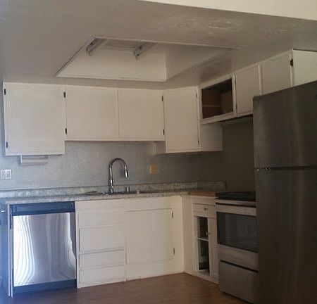 3rd image of 9645 Spyglass Ave Unit 73