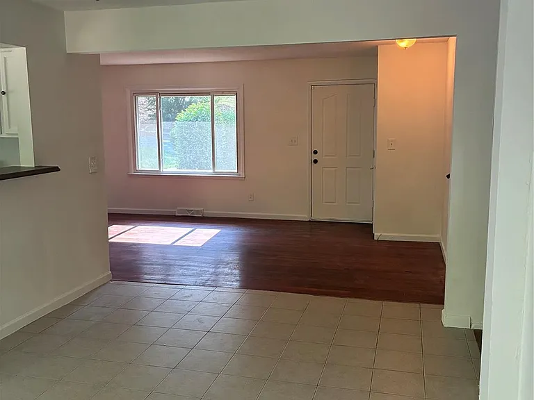 2334 Senior Dr — Photo 4