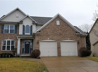 2915 Braeburn, Columbus, IN 47201