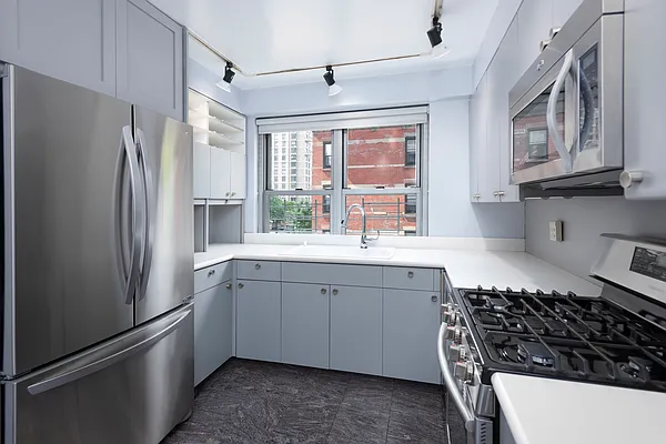 Sold by Douglas Elliman | media 4