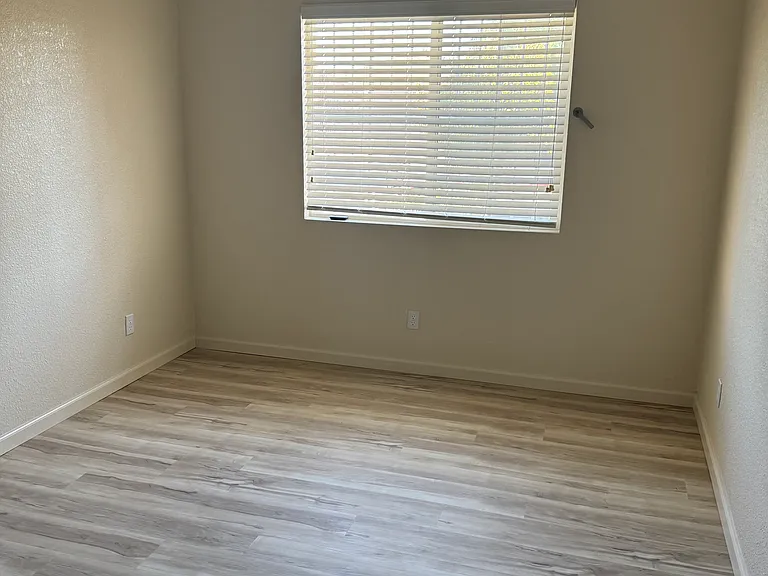 8501 Vista Chamisa Ln SW — Photo 5
