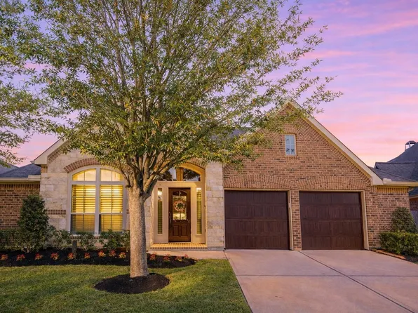 19814 Crested Peak Ln, Cypress, TX 77433