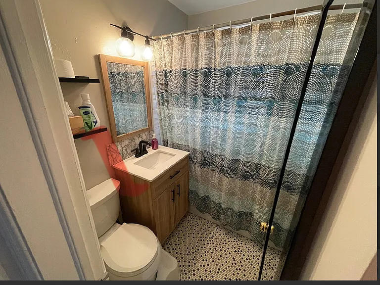 2021 Olive St — Photo 5