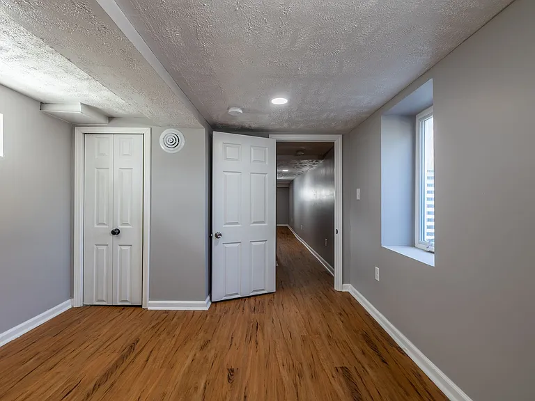 3914 Patterson St — Photo 16