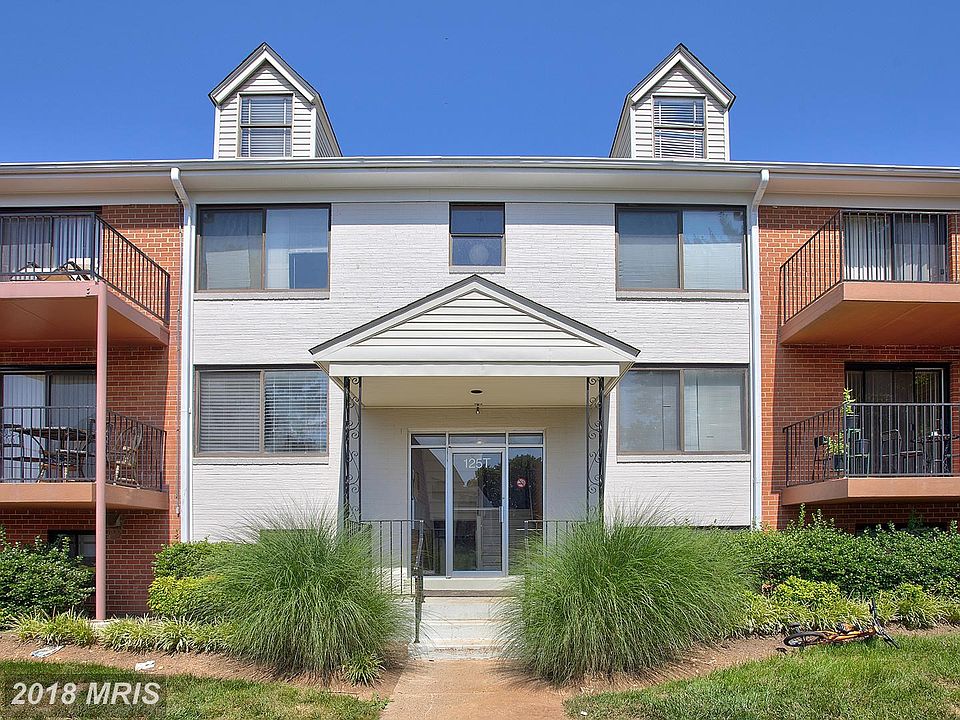 Easy walk up to mid level