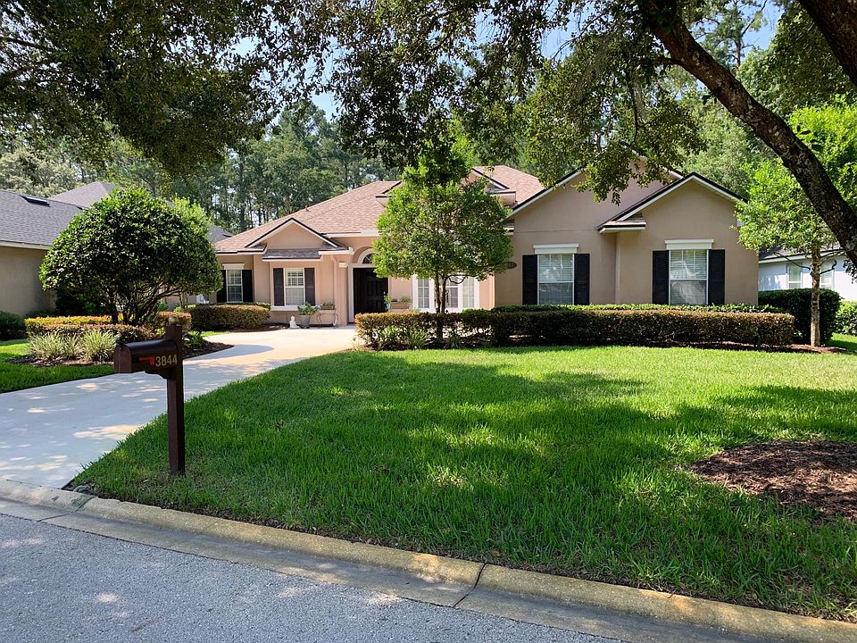 1st image of 3844 Paddington Pl