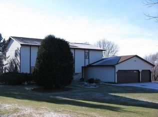W4590 Overland Trl, Fond Du Lac, WI 54937