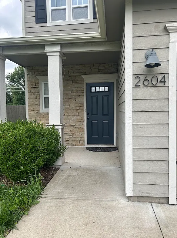 3 bed, 2.5 bath, 1458 sqft, $2,850 — Photo 2