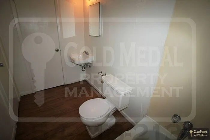 926 J R Ct — Photo 11