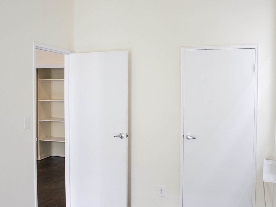 2nd image of 116 E 11th St APT 4C
