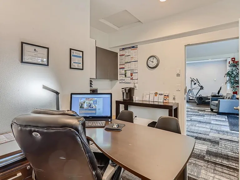 Ladera Apartments — Photo 13