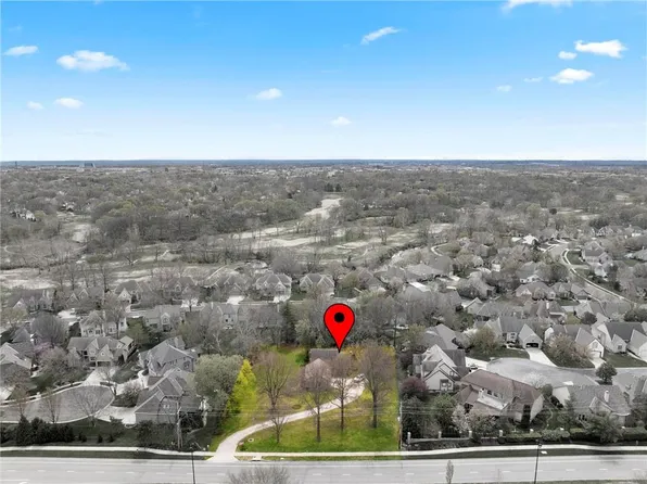 6157 W 127th St, Overland Park, KS 66209